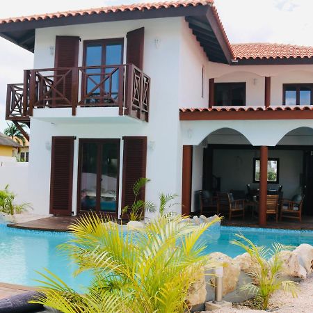 Neue Villa Tropic Paradise Виллемстад Экстерьер фото