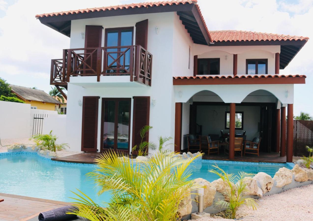 Neue Villa Tropic Paradise Виллемстад Экстерьер фото