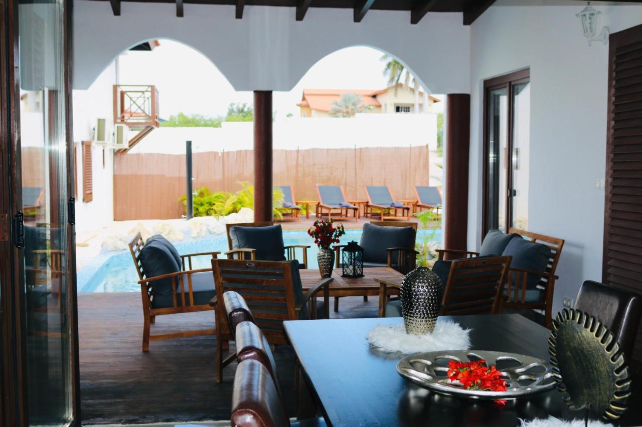 Neue Villa Tropic Paradise Виллемстад Экстерьер фото